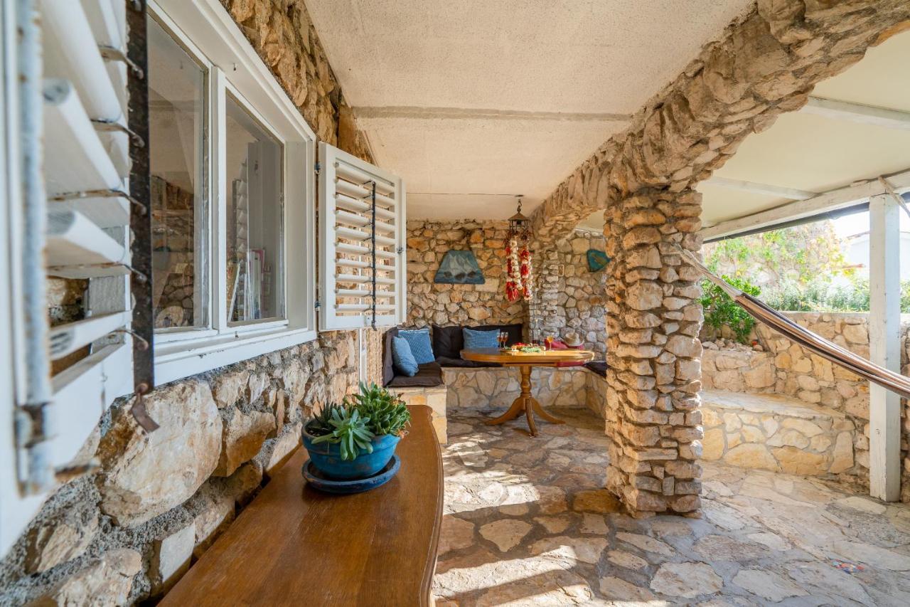 Libera Apartments Stara Baska Exterior photo